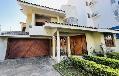 Casa, 4 dormitórios, 1 suíte, 3 banheiros, 3 vagas, alto padrão, lourdes