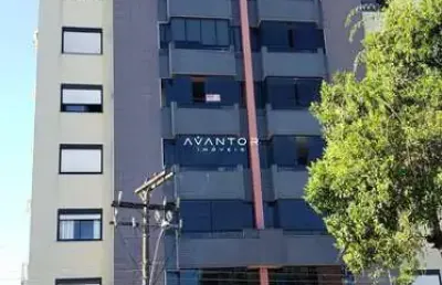 Apartamento de 3 dormitórios com lareira e churrasqueira