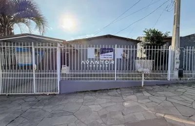 Casa com 2 quartos à venda na Rua Carlos Olynto Seffrin, 20, Tancredo Neves, Santa Maria