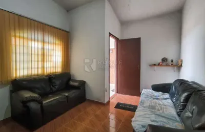 Casa com 2 quartos à venda no Jardim Consoli, Limeira 