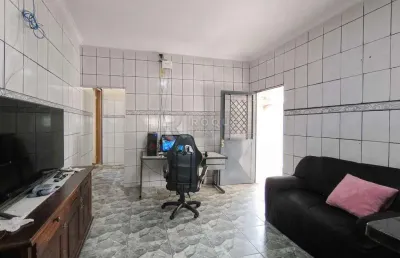 Casa com 2 quartos à venda na Vila Camargo, Limeira 
