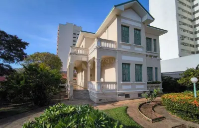 Casa com 3 quartos para alugar no Centro, Limeira 