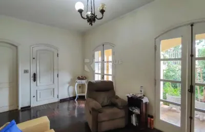 Casa com 3 quartos à venda na Vila Primavera, Limeira 
