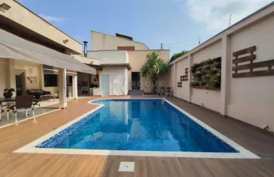 Casa com 3 quartos à venda na Vila Claudia, Limeira 