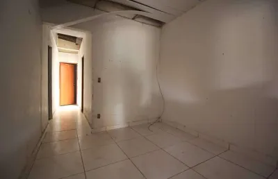 Casa residencial com edícula nos fundos – excelente oportunidade!