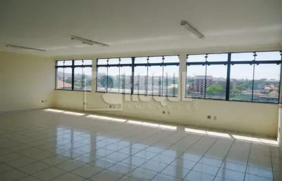 Imóvel comercial à venda – 1.120,35 m² de área construída | estacionamento com 15 vagas