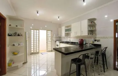 Casa com 3 quartos à venda no Centro, Limeira 