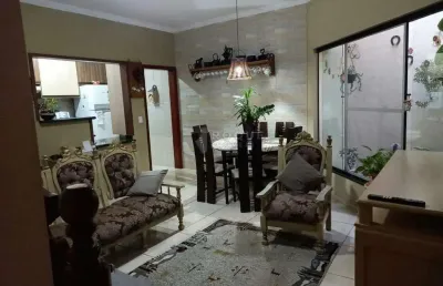 Casa térrea com 3 dormitórios | suíte, closet, área gourmet e garagem para 3 carros