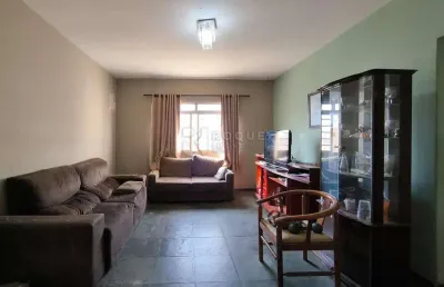 Casa com 3 quartos à venda na Vila Claudia, Limeira 