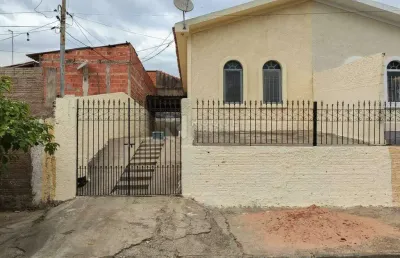 Casa residencial para aluguel no bairro parque hippolyto