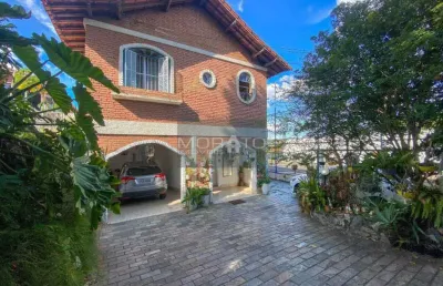Casa 4 quartos com 2 suítes, com fotovoltaica e habite-se, bairro alvaro camargos