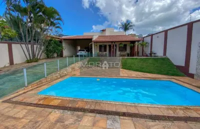 Casa com 4 quartos à venda na Rua Geraldo Parreiras, --, Trevo, Belo Horizonte