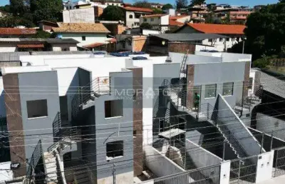 Cobertura duplex 2 quartos, 1 vaga no bairro santa cruz