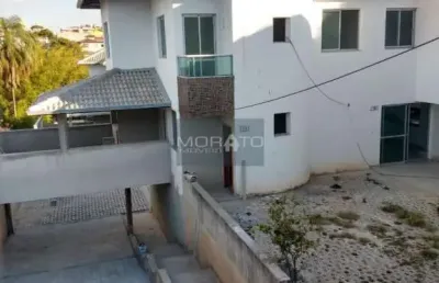 Casa de 3 quartos, suíte, 1 vaga, no centro de contagem