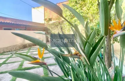Casa 3 quartos com suíte e 03 vagas em excelente localização no bairro pedra azul