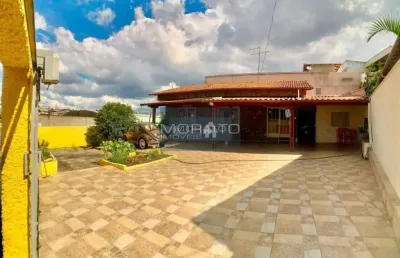 Casa com 4 quartos à venda na Rua do Ouro, --, São Joaquim, Contagem
