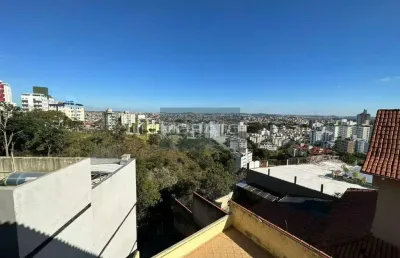 Casa situada á rua capitão albano correia, 12 – bairro manacás bh/mg