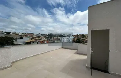 Cobertura de 02 quartos com suíte em excelente localização no bairro xangri-lá