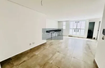 Apartamento 3 quartos, 1 suíte, 2 vagas de garagem no bairro castelo