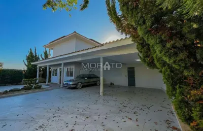 Casa 4 quartos, suíte máster, 6 vagas de garagem, no bairro bandeirantes