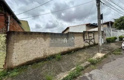 Lote residencial plano com 360m² a venda no bairro álvaro camargos