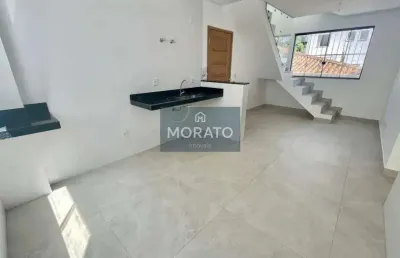 Cobertura 3 quartos sendo 1 suíte com 1 vaga de garagem, no bairro itapoã
