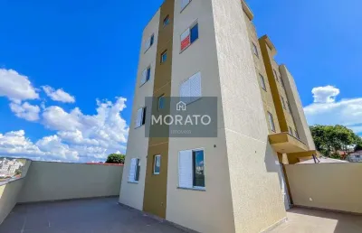 Área privativa 02 quartos, 1 vaga, no bairro santa terezinha