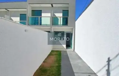 Casa 2 quartos, 1 suíte, 2 vagas de garagem, no bairro glória