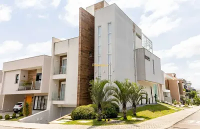 Casa em condomínio fechado com 4 quartos à venda na Rua Maria Luiza Bazzani Natal, 391, Uberaba, Curitiba