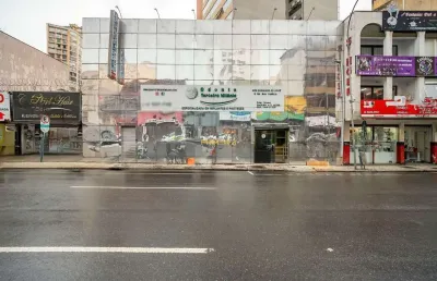 Prédio à venda na Rua Cruz Machado, 375, Centro, Curitiba