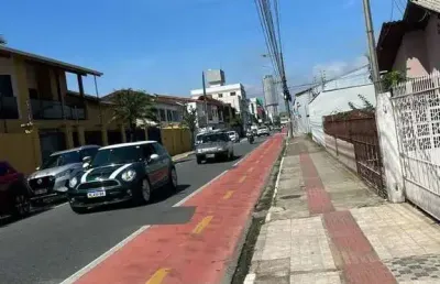 Casa à venda na rua 2000, 917, centro, balneário camboriú por r$ 2.900.000