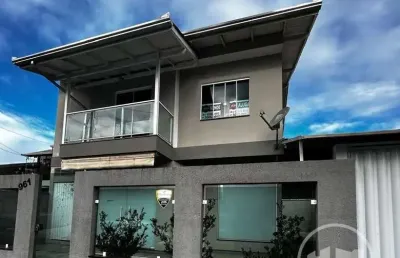 Casa com 3 quartos à venda na rua 2070, 961, centro, balneário camboriú por r$ 1.900.000