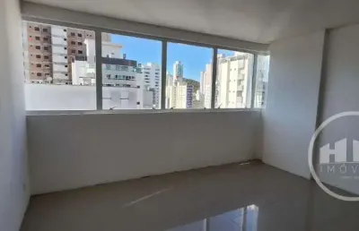 Sala comercial com 1 sala à venda na rua arthur max dôose, 127, pioneiros, balneário camboriú por r$ 600.000
