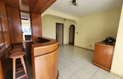 Venda de apartamento semimobiliado com 03 quartos sendo 01 suíte 98 m² 02 vagas no bairro vila operária em itajaí-sc