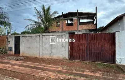 Lote com galpão em construção em frente ao alphaville 1
