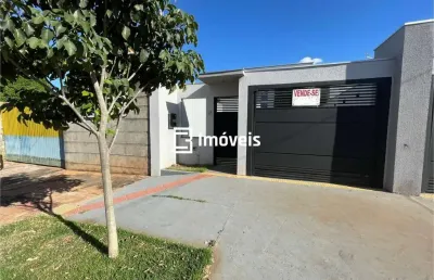 Casa com 3 quartos à venda na Travessa Guatuba, 42, Jardim Montevidéu, Campo Grande