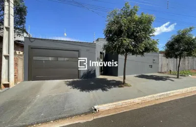 Casa de 03 quartos com suíte próximo à leroy merlin