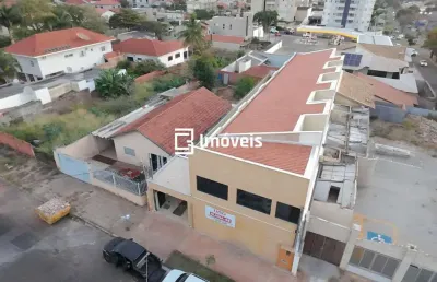 Casa com 2 quartos para alugar na Rua Vinte e Cinco de Dezembro, 2578, São Francisco, Campo Grande