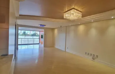Amplo apartamento 3 dormitórios (1 suíte) + dependência + 2 vagas garagem - próximo sociedade aliança