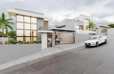Casa em estância , com vista ae orientação norte-oeste