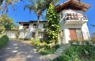 Casa residencial de 4 quartos no bairro lomba grande