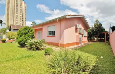 Ampla casa plana com pátio - residencial / comercial no bairro vila rosa