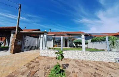 Casa plana semimobiliada com 2 dormitórios e 99,80m² por r$ 620.000,00.