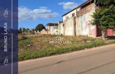 Terreno à venda na Avenida Professor Lafayette Rodrigues Pereira, 35, Novo Igarapé, Igarapé