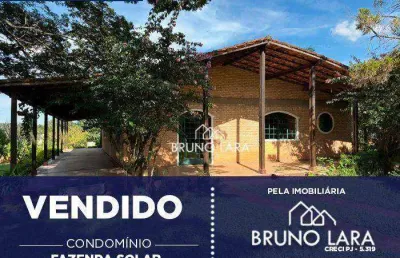 Casa à venda no condomínio fazenda solar, igarapé mg.