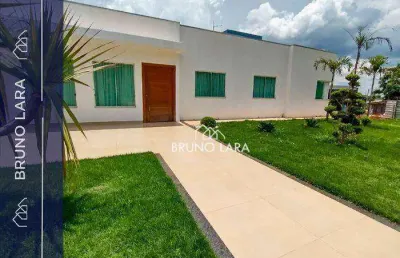 Casa disponível para locação no condomínio gran royalle igarapé/mg.