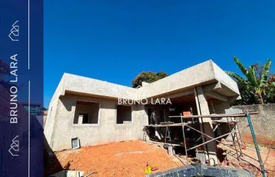 Casa à venda no bairro pousada del rey - igarapé/mg