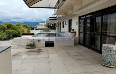 Cobertura a venda no bairro recreio dos bandeirantes 3 quartos sendo 1 suíte, 3 vagas, 389m².