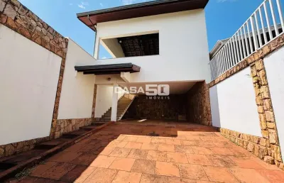Casa em condomínio fechado com 4 quartos para alugar na rua do realengo, 01, loteamento caminhos de san conrado (sousas), campinas, 380 m2 por r$ 6.000