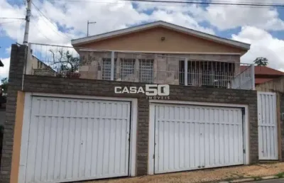 Casa com 2 quartos à venda na rua piracicaba, 666, jardim bela vista, valinhos, 300 m2 por r$ 550.000